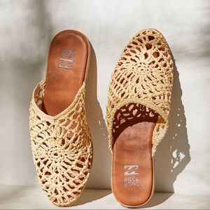 Billabong: La Palma Sandals . Woven Natural Raffia. Slip-on Fit Size(10)